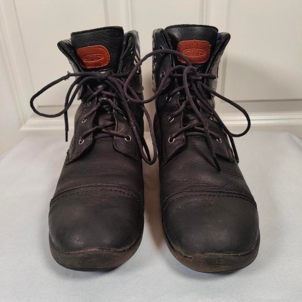 Keen Walking Boots Black Leather Aztec Cuff Southwestern Boho Womens 9.5 Outdoor - Picture 2 of 8
